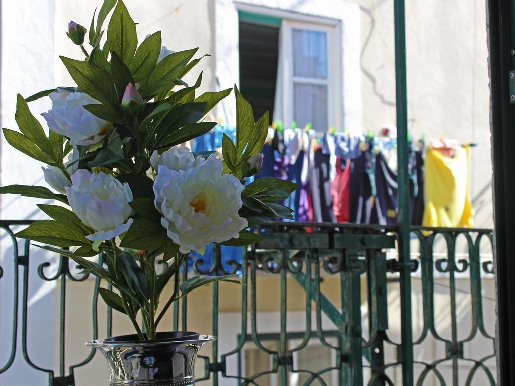 Blue Budget Apartments Bairro Alto Lisbon Bagian luar foto